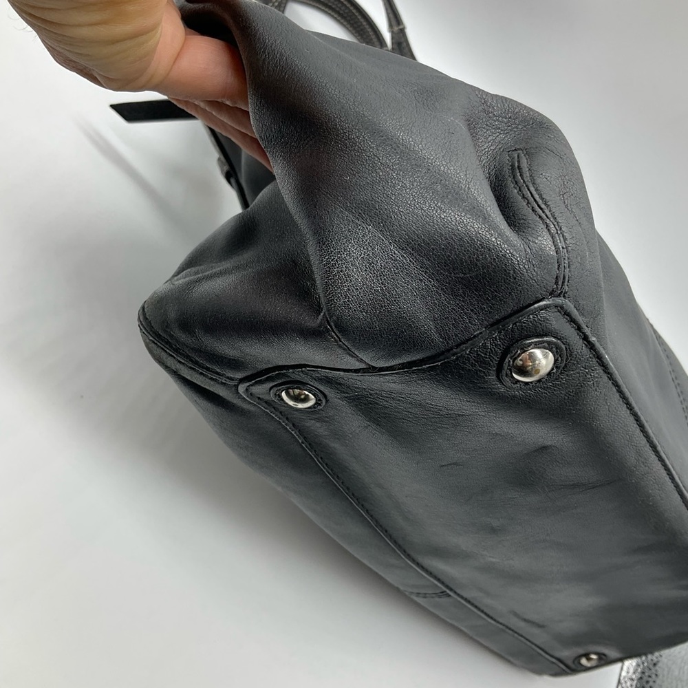 COACH LEATHER PLEATED SOHO BAG - Picture 3 of 10